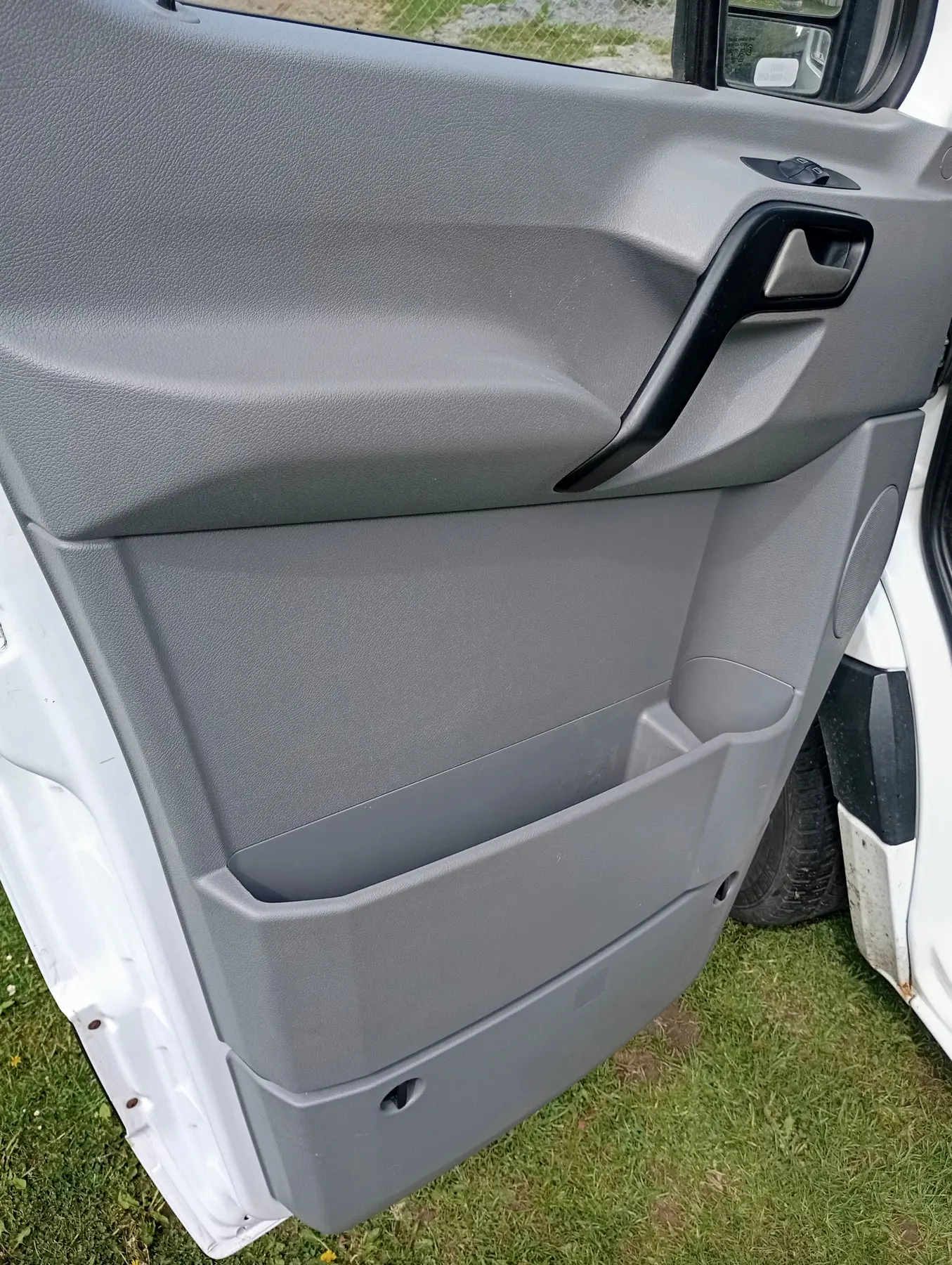 Čištění interiéru vozidla - ukázka 2